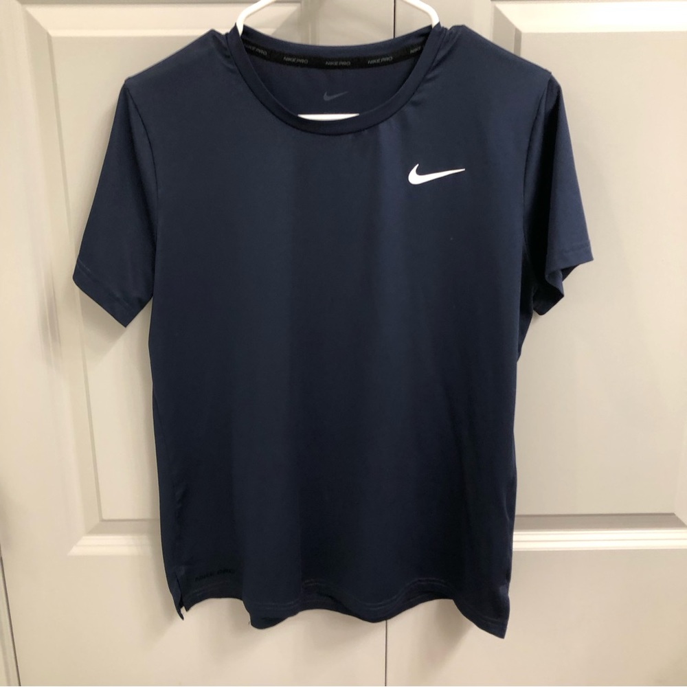 Nike Top